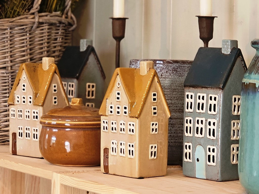Teelichthaus Nyhavn blau/grünes Dach 1 Schornstein