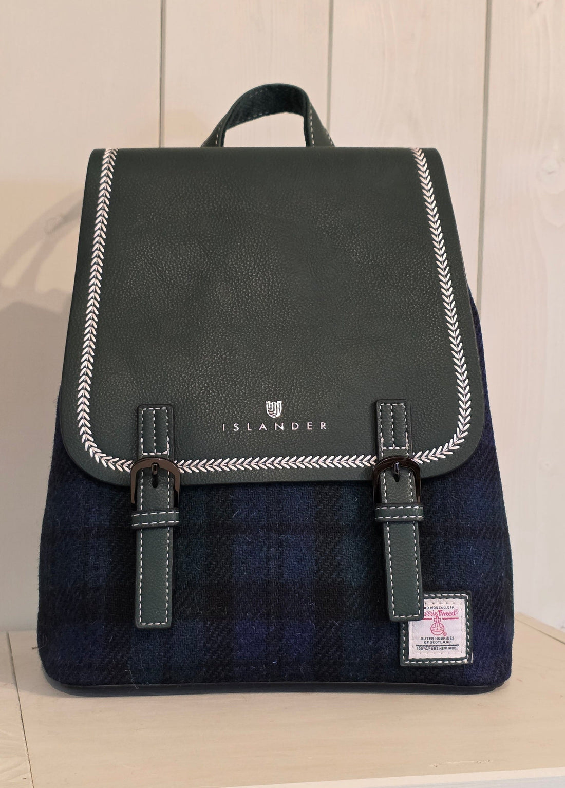 The Jura Backpack Black Watch Tartan - Green