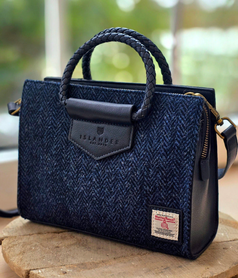 Arran Tasche Navy Herringbone