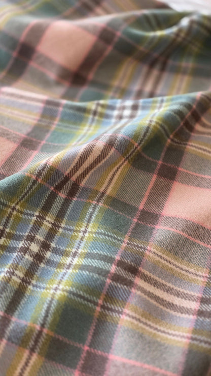 Lambswool Poncho Dundee Rose