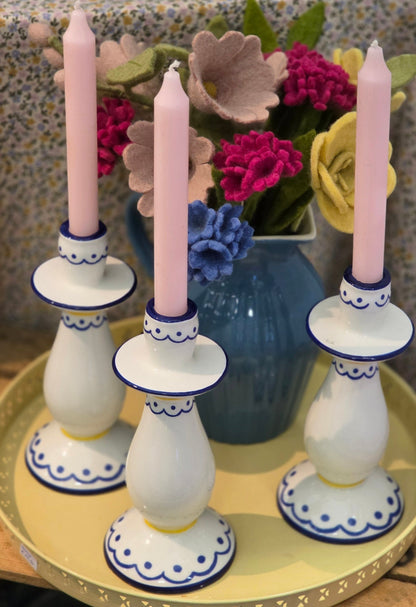 Kerzenhalter weiß mit blau-gelbem Muster