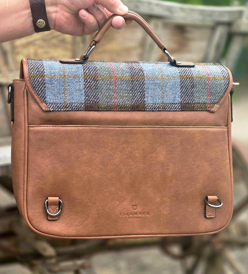 Die Laptop Tasche - Chestnut and Blue Tartan