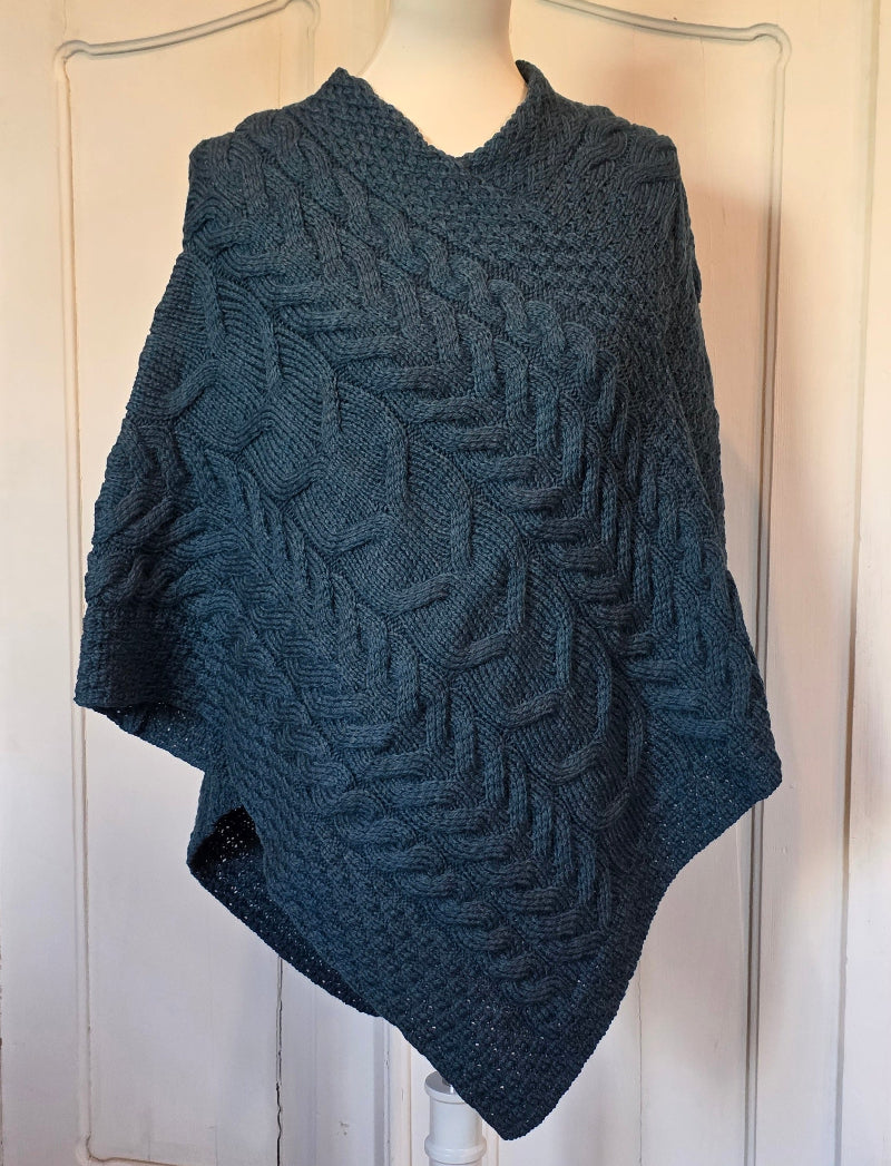 Aran Poncho Irish Sea