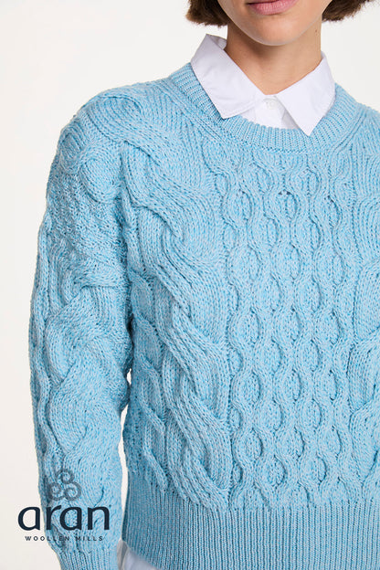 Moderner Zopfpullover in verkürzter Länge - Sky Blue