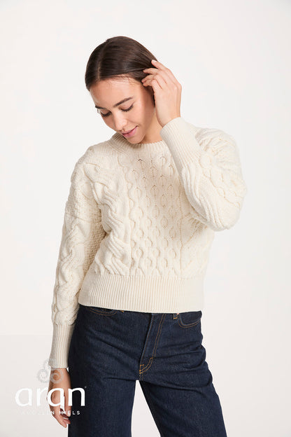 Moderner Zopfpullover in verkürzter Länge - Supersoft Merino