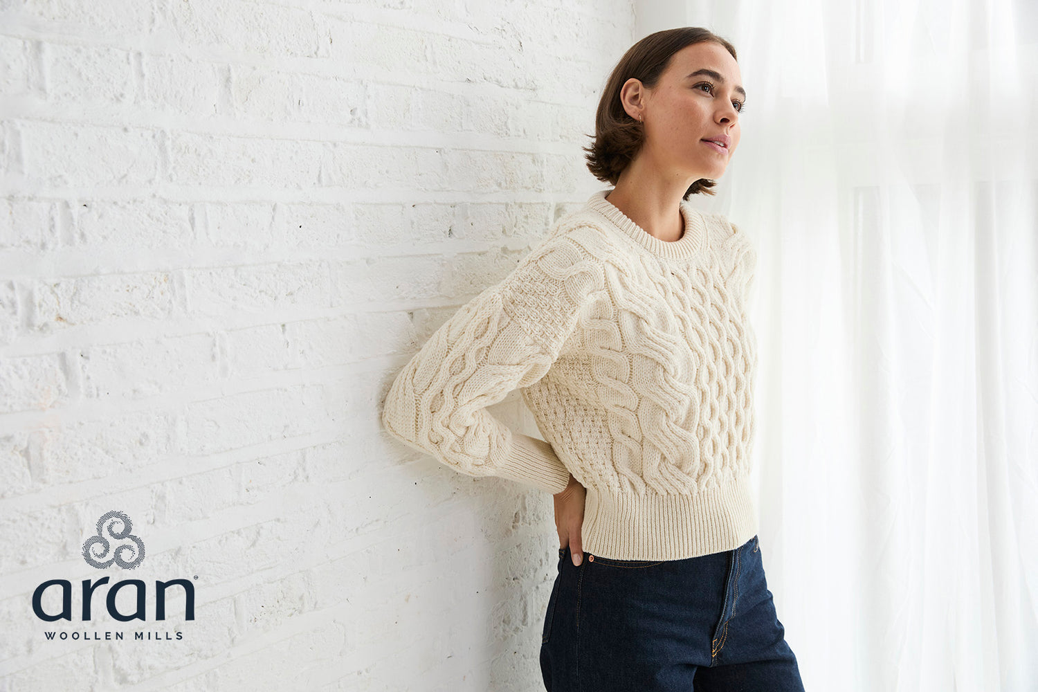 Moderner Zopfpullover in verkürzter Länge - Supersoft Merino