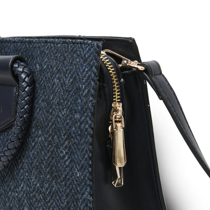 Arran Tasche Navy Herringbone