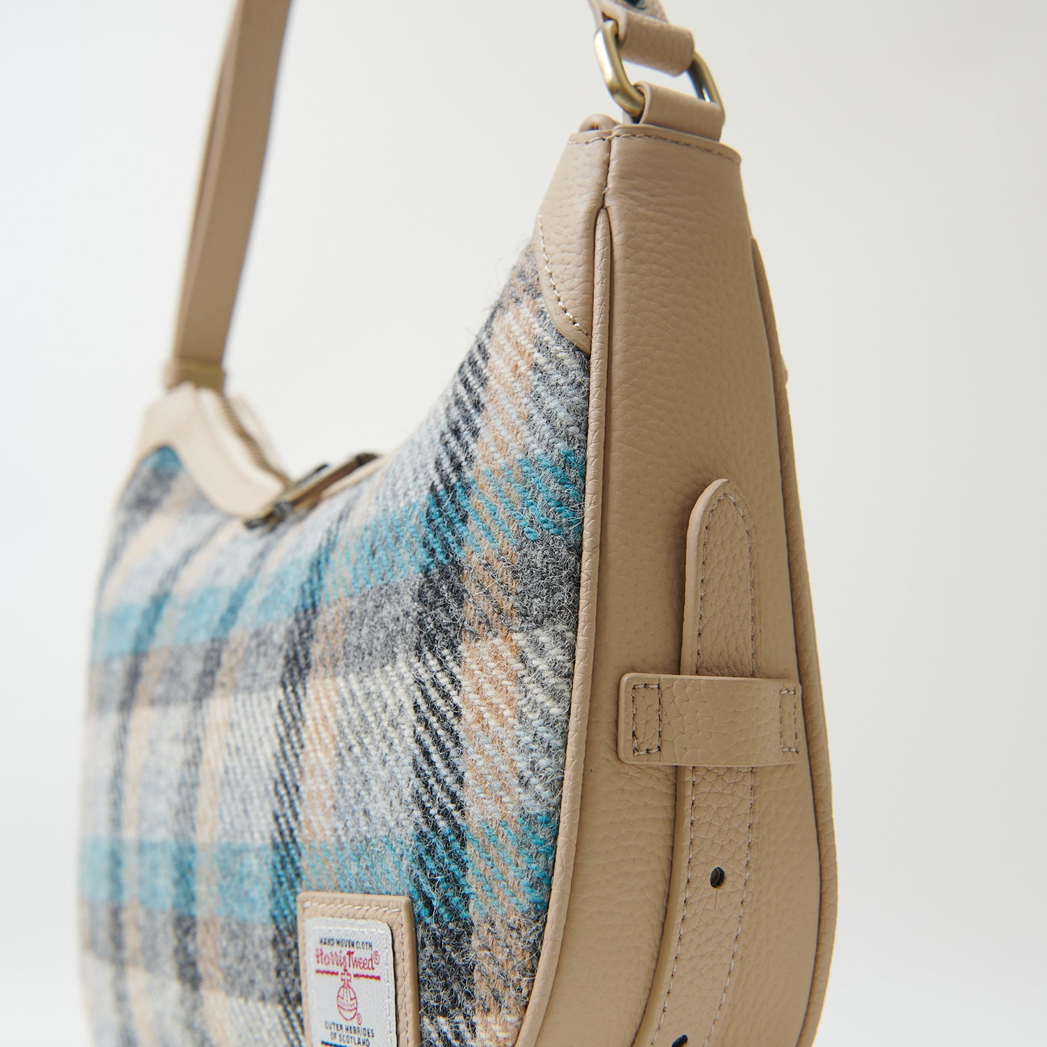The Ellon Leather - Islander Tartan