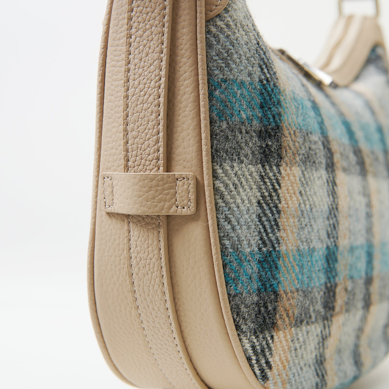 The Ellon Leather - Islander Tartan