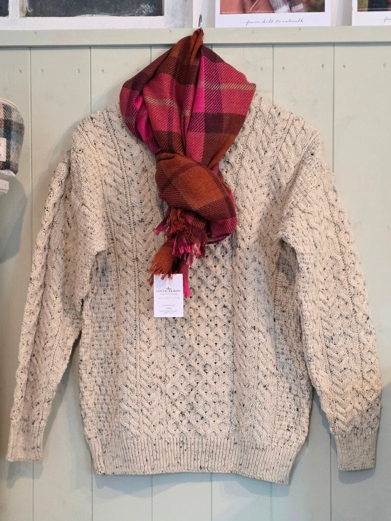 Traditioneller Aran Pullover – Unisex - 100% Merinowolle