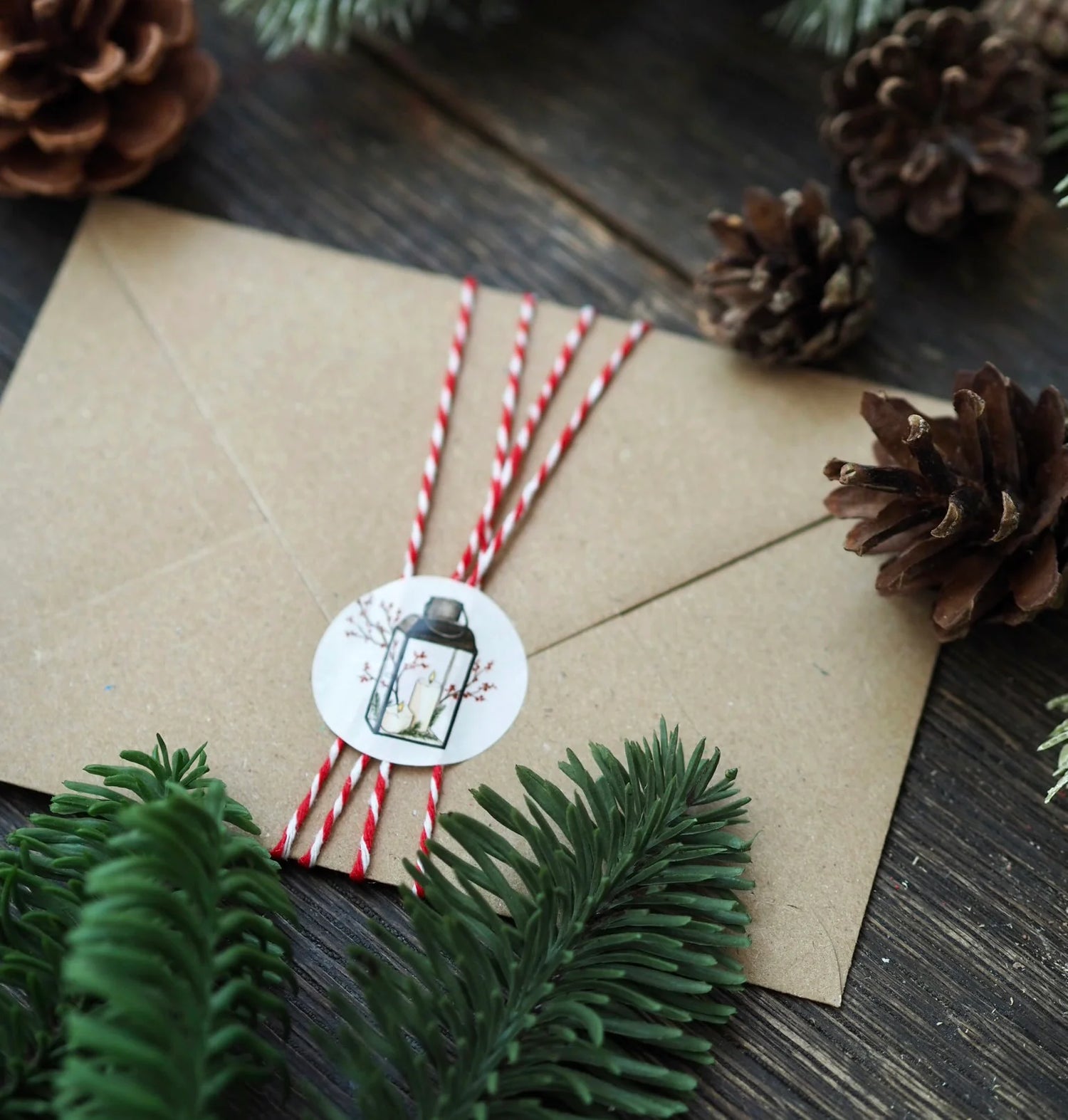 Weihnachtsaufkleber „Festliches Rot“