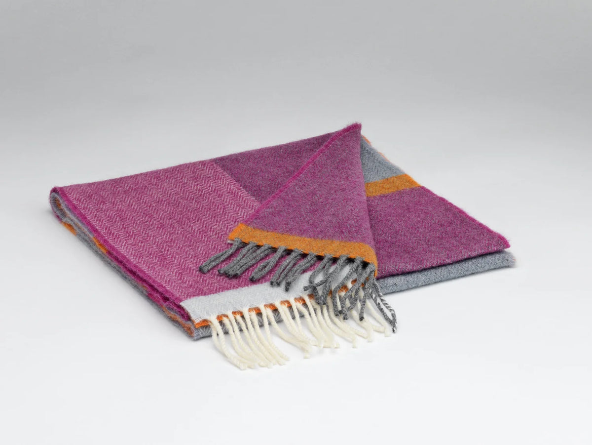 Merino Lambswool Schal Beetroot &amp; Smoke Check