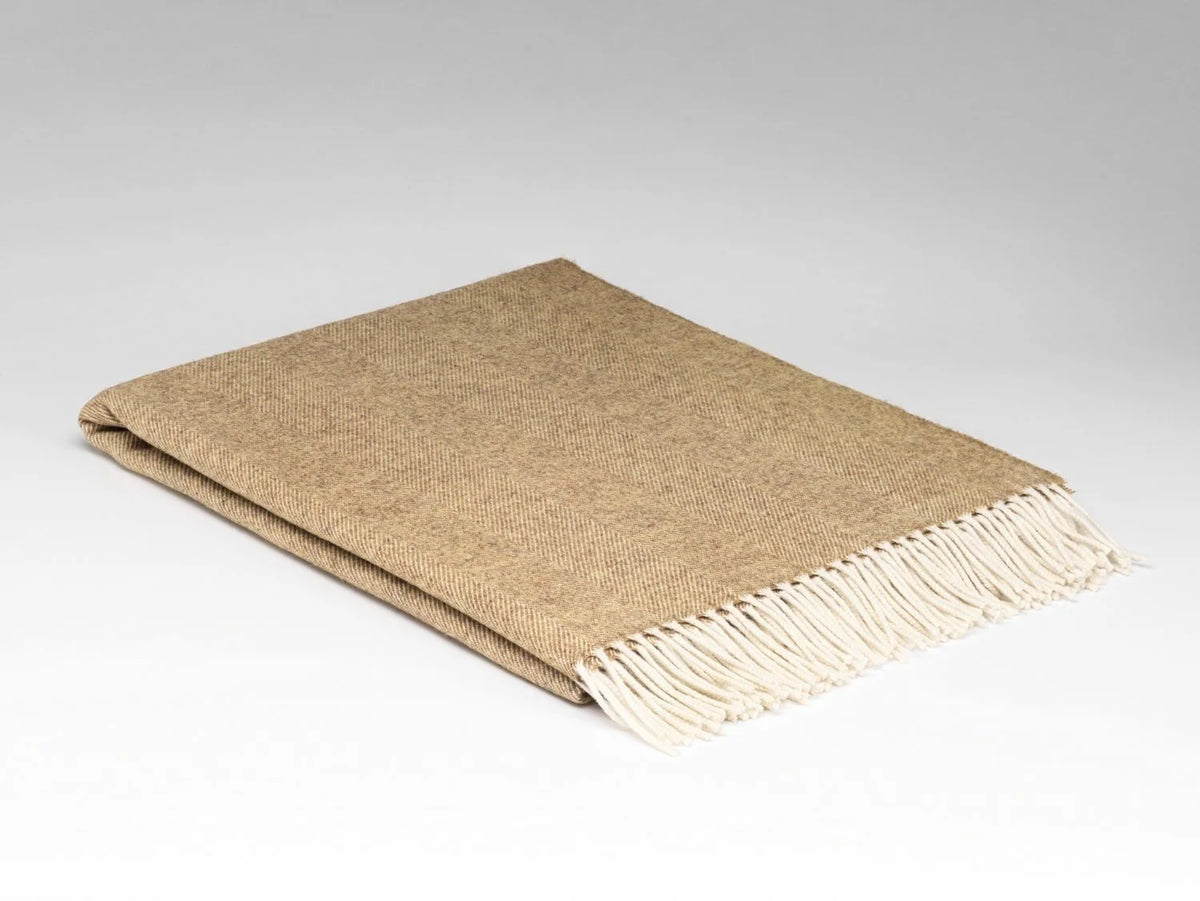 Merino Lambswool Wohndecke Mead