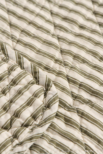 Quilt sand mit oliven Streifen