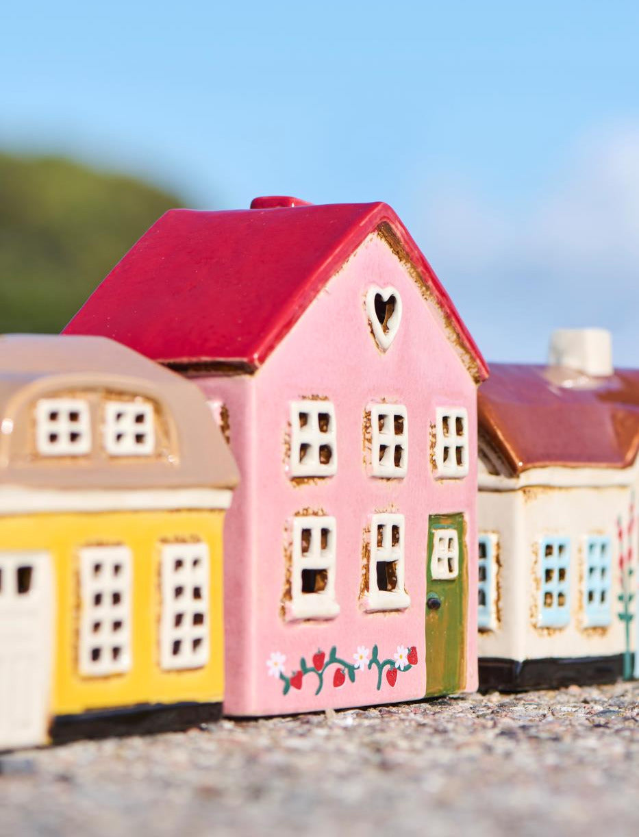 Teelichthaus Ebeltoft grüne Tür Erdbeerranke