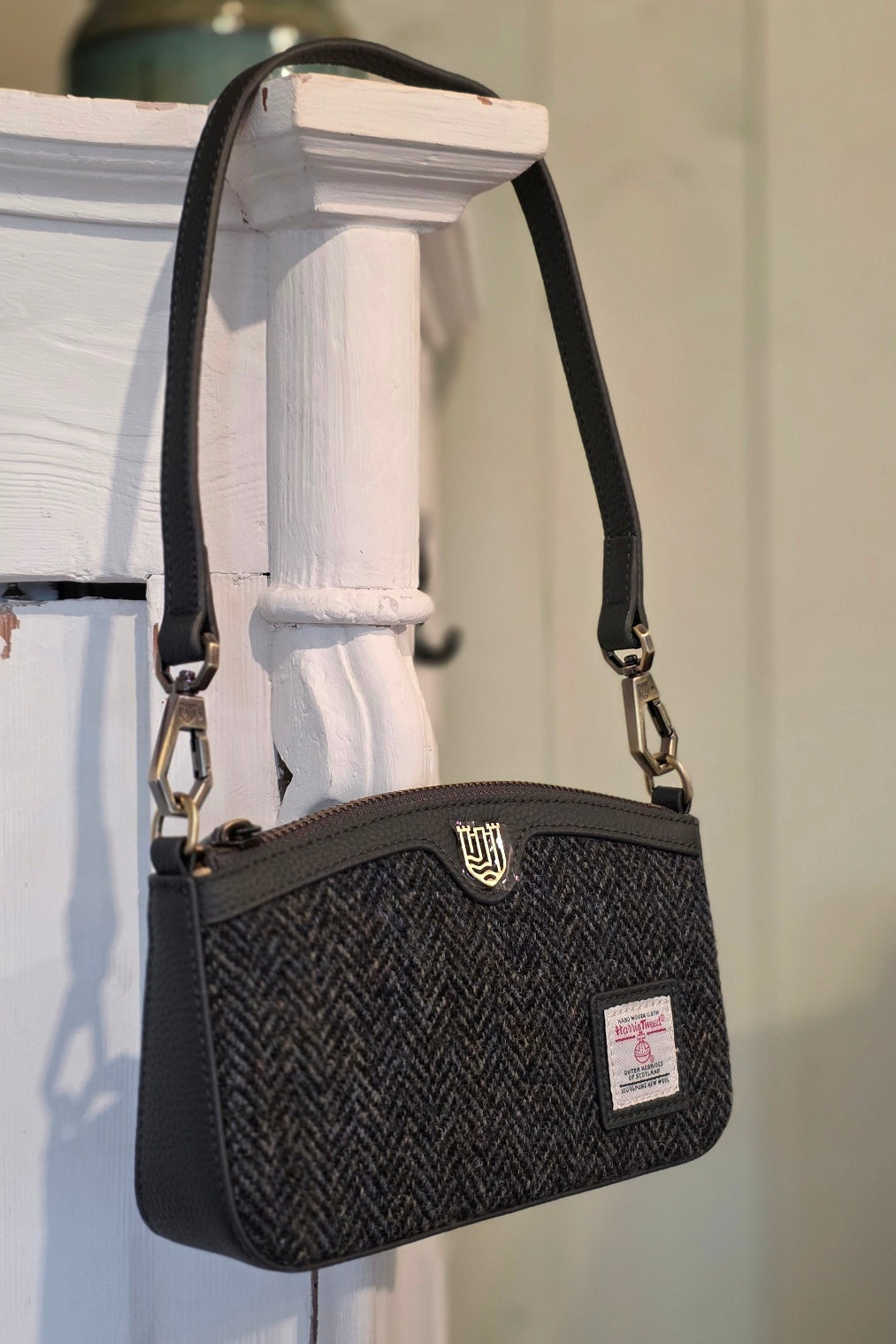 The Ailsa Leather -  Black and Grey Herringbone