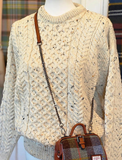 Traditioneller Aran Pullover – Unisex - 100% Merinowolle