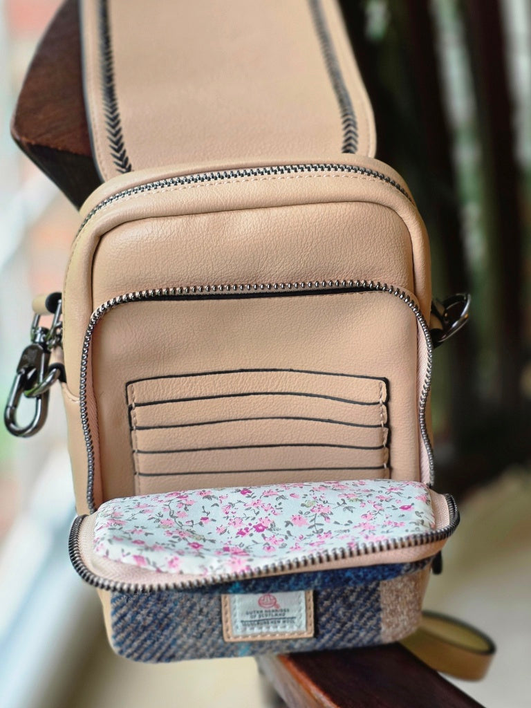 The Baby Jura Crossbody Navy Beige