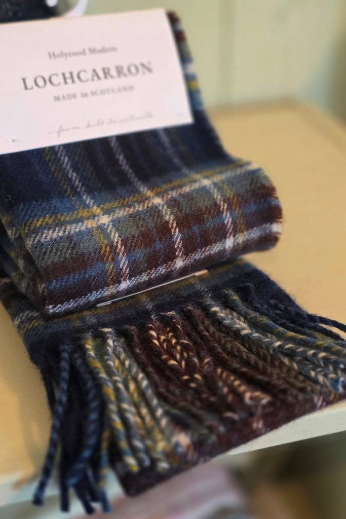 Bowhill Lambswool Schal Holyrood Modern