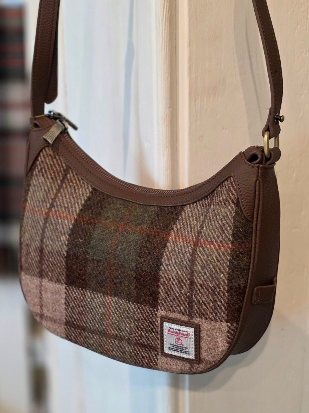 The Ellon Leather - Chestnut Tartan
