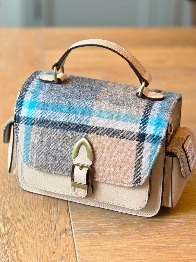 The Melrose Crossbody Islander Check