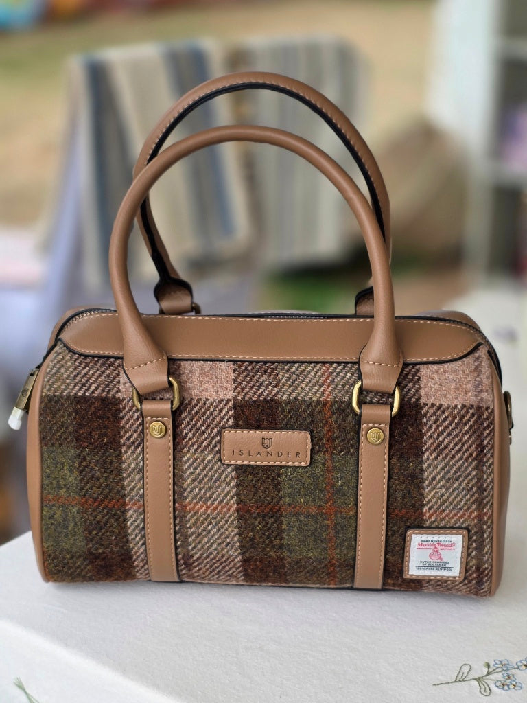The Medium Duffel Bag Chestnut