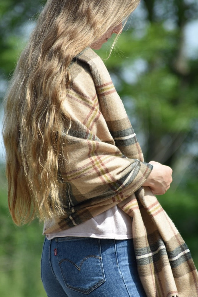 Lambswool Stola Saskatchewan Weathered Canadian Tartan