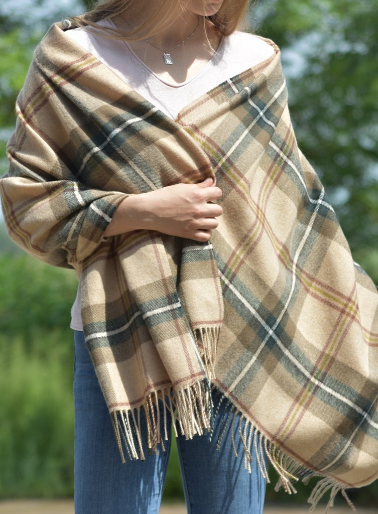 Lambswool Stola Saskatchewan Weathered Canadian Tartan