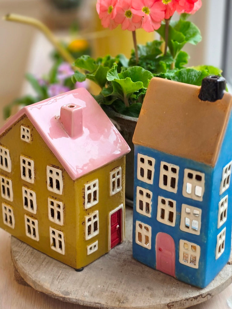 Valentinstag-Special: Teelichthäuser-Set – Gemütliches Licht für den Tag der Liebe